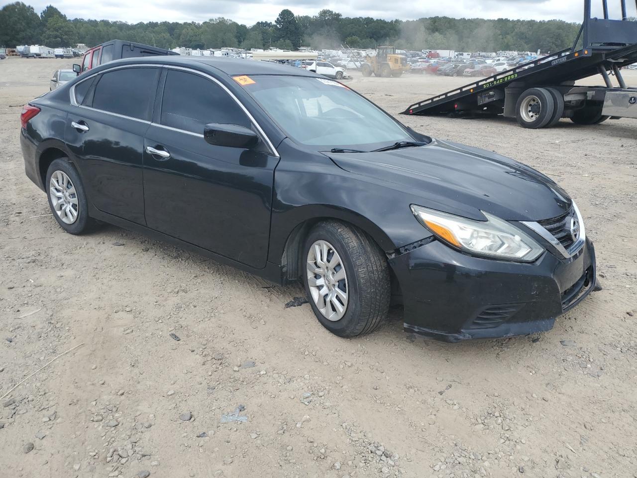 2016 Nissan Altima 2.5 - Image 4