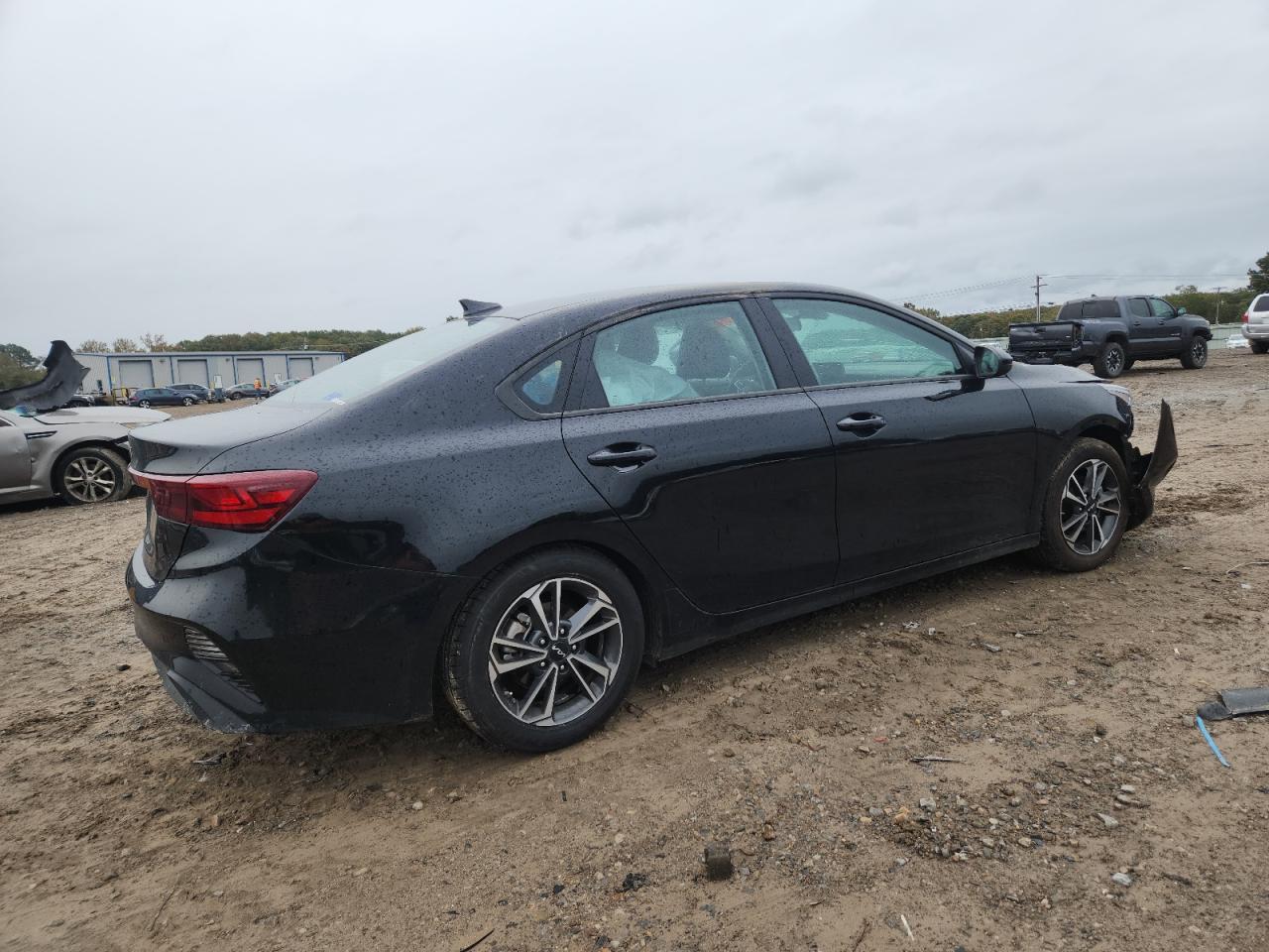 2024 Kia Forte Lx - Image 3