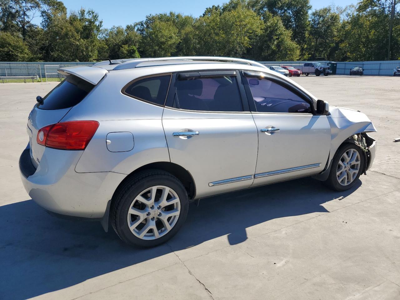 2012 Nissan Rogue S - Фото 3
