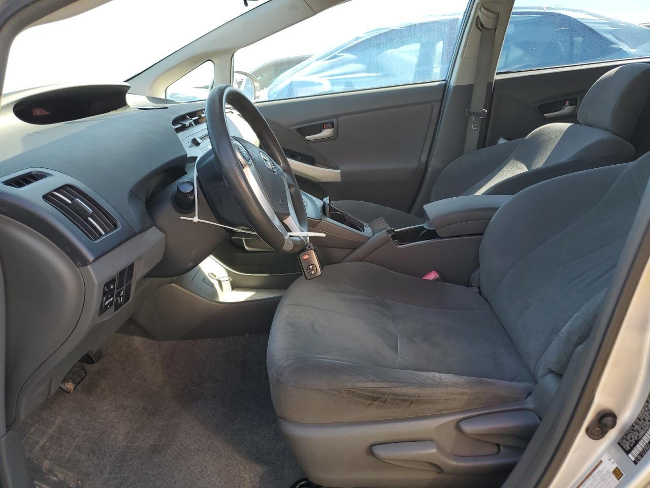 2011 Toyota Prius - Image 7