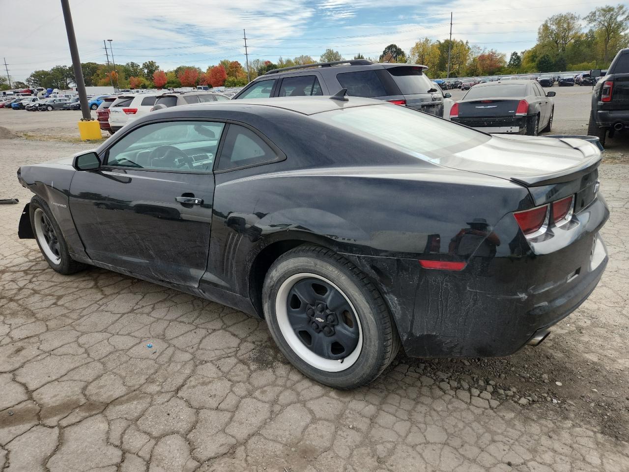 2013 Chevrolet Camaro Ls - Фото 2