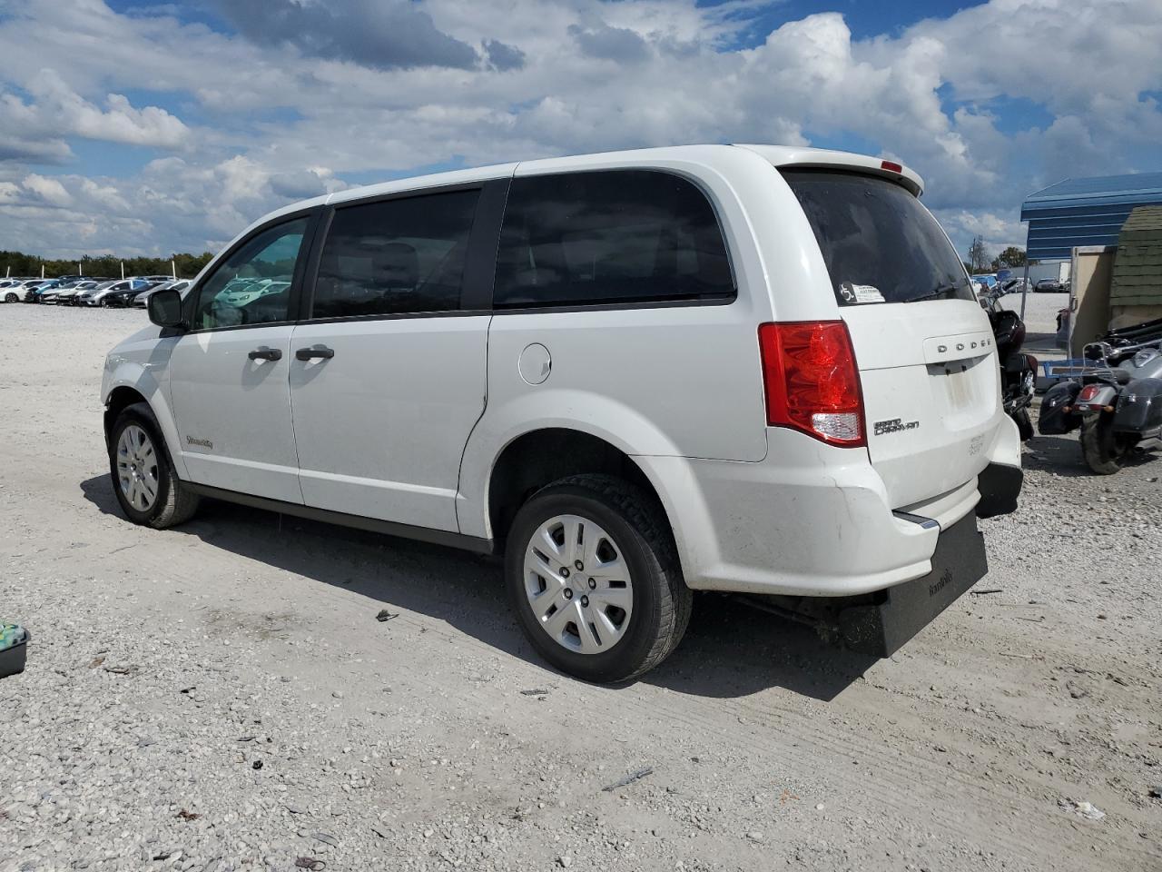 2019 Dodge Grand Caravan Se - Фото 2