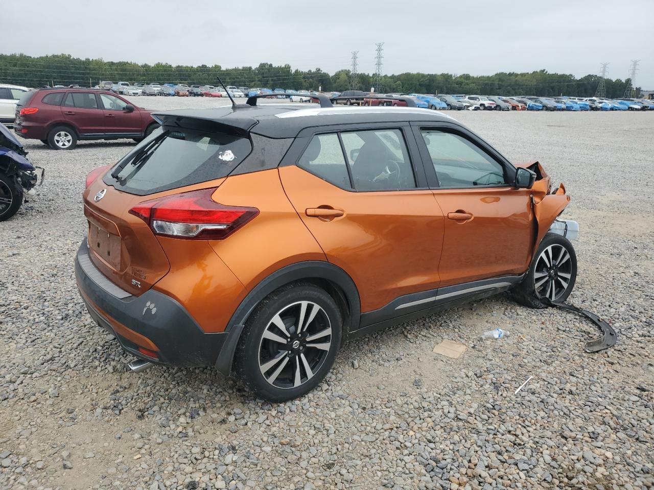2018 Nissan Kicks S - Image 3