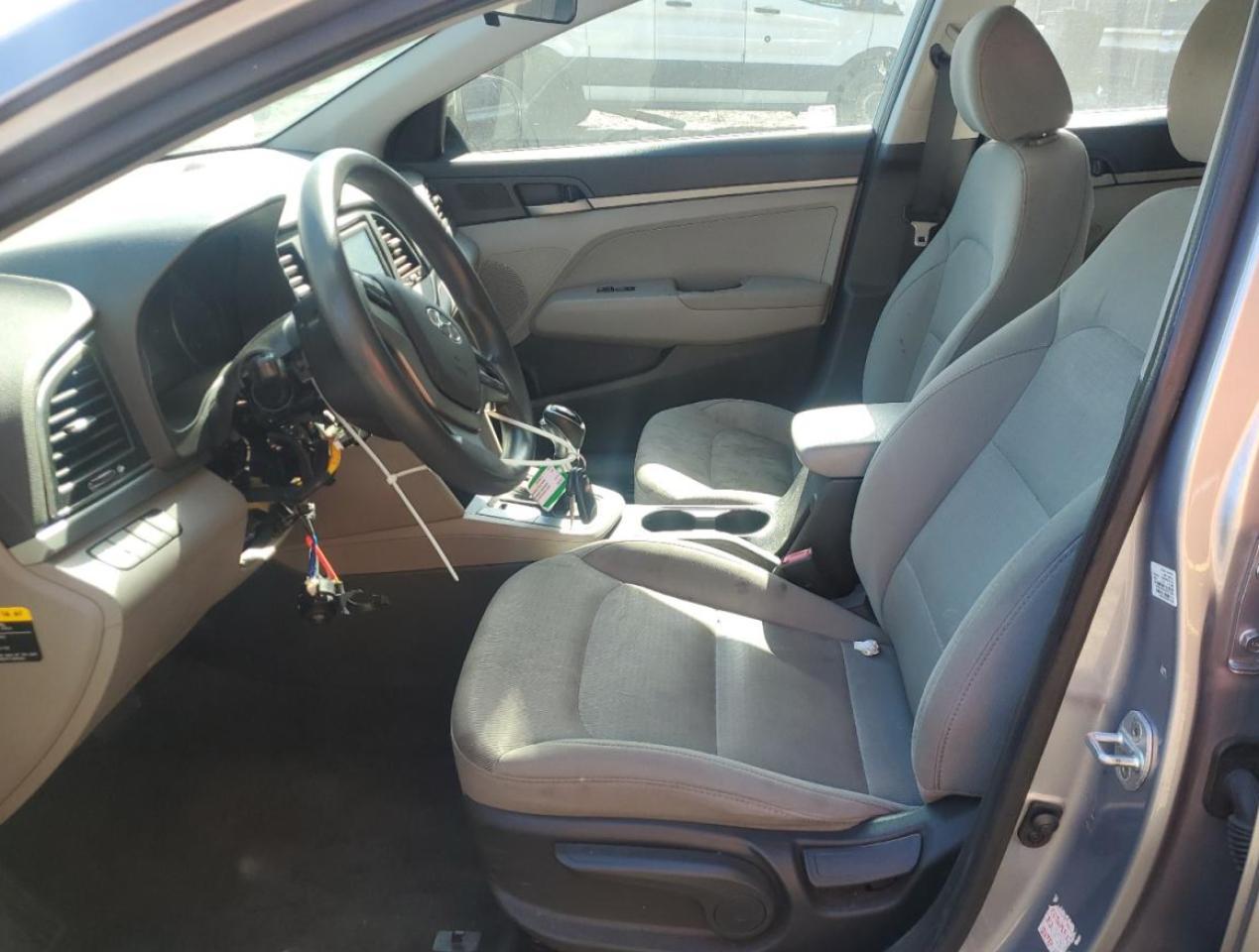 2017 Hyundai Elantra Se - Фото 7