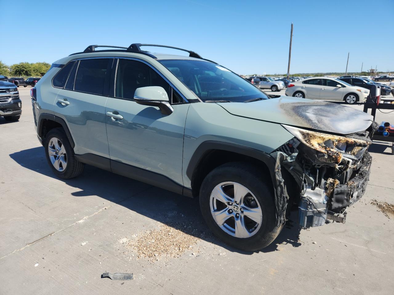 2020 Toyota Rav4 Xle - Image 4