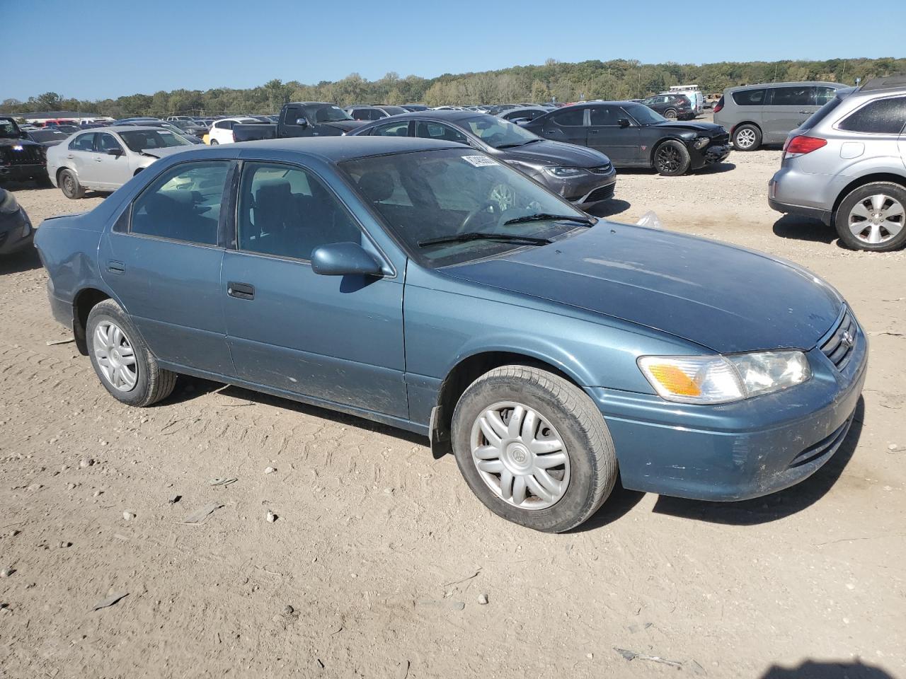 2001 Toyota Camry Ce - Фото 4