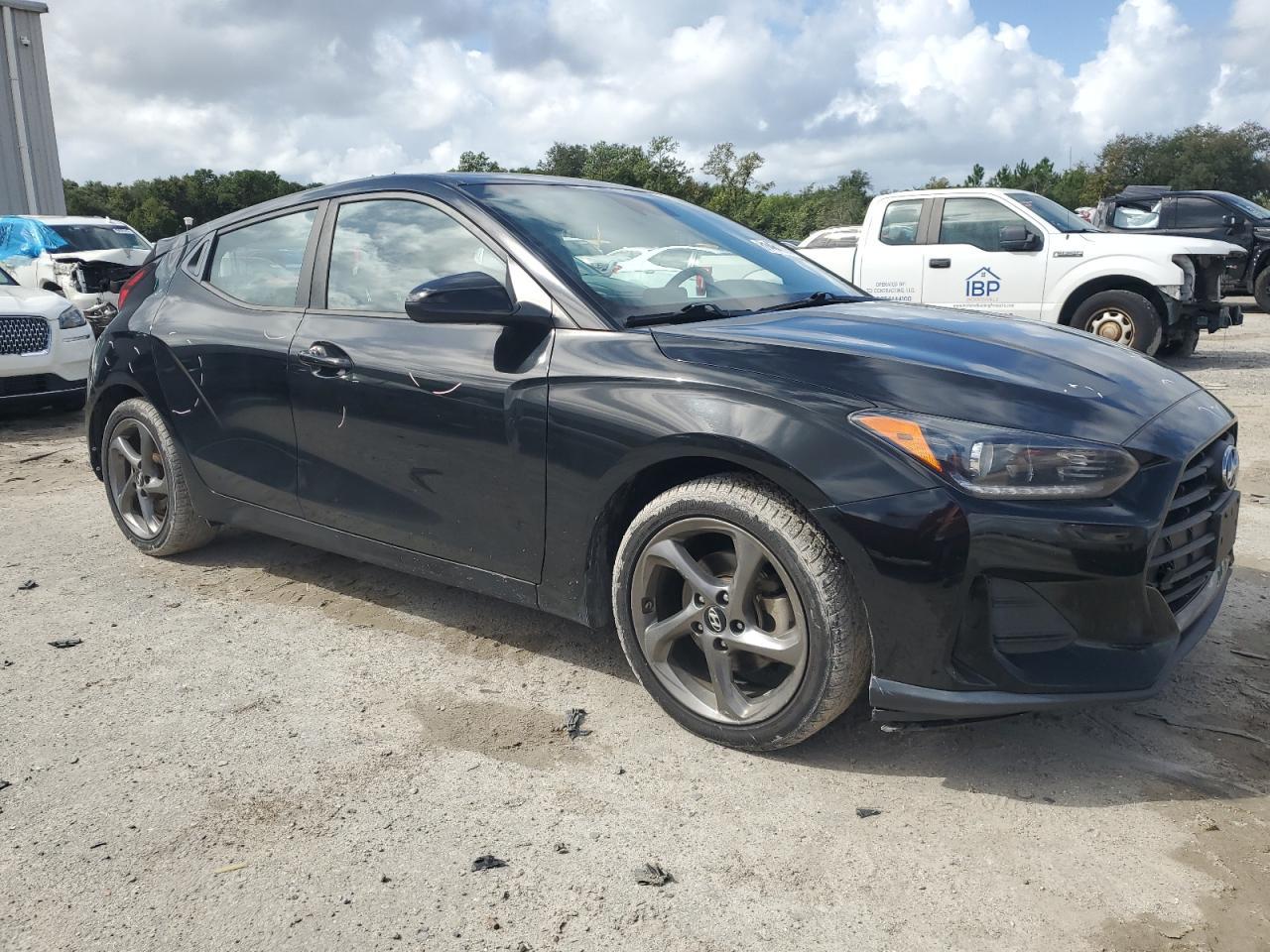2019 Hyundai Veloster Base - Фото 4