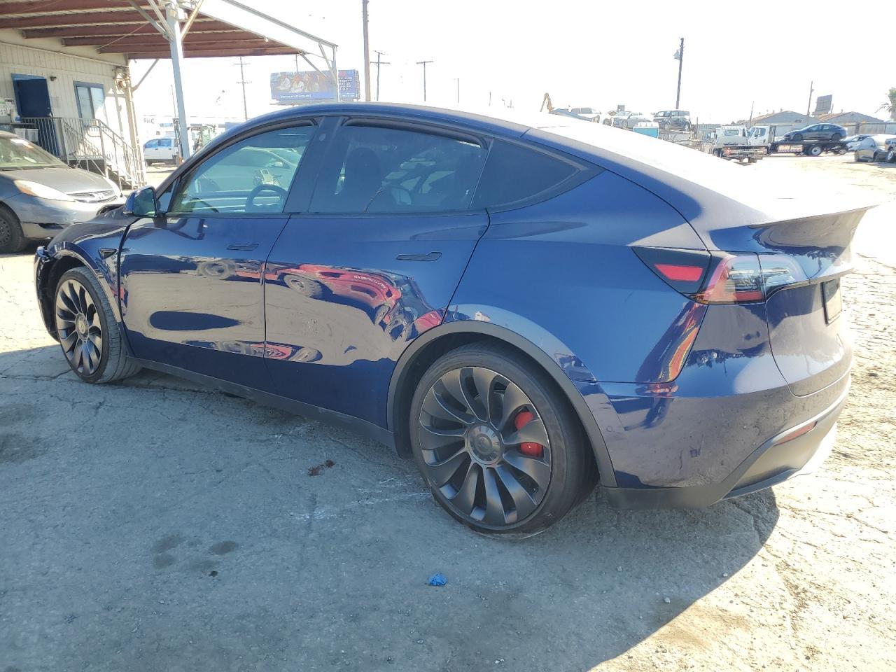 2022 Tesla Model Y - Image 2