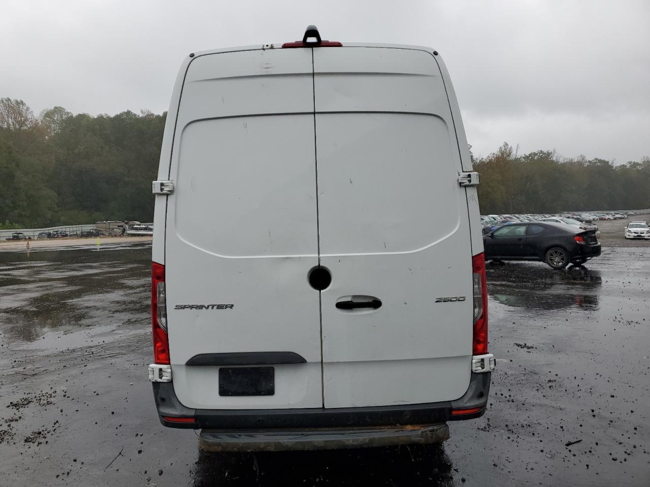 2022 Mercedes Benz Sprinter Delivery Van - Фото 6