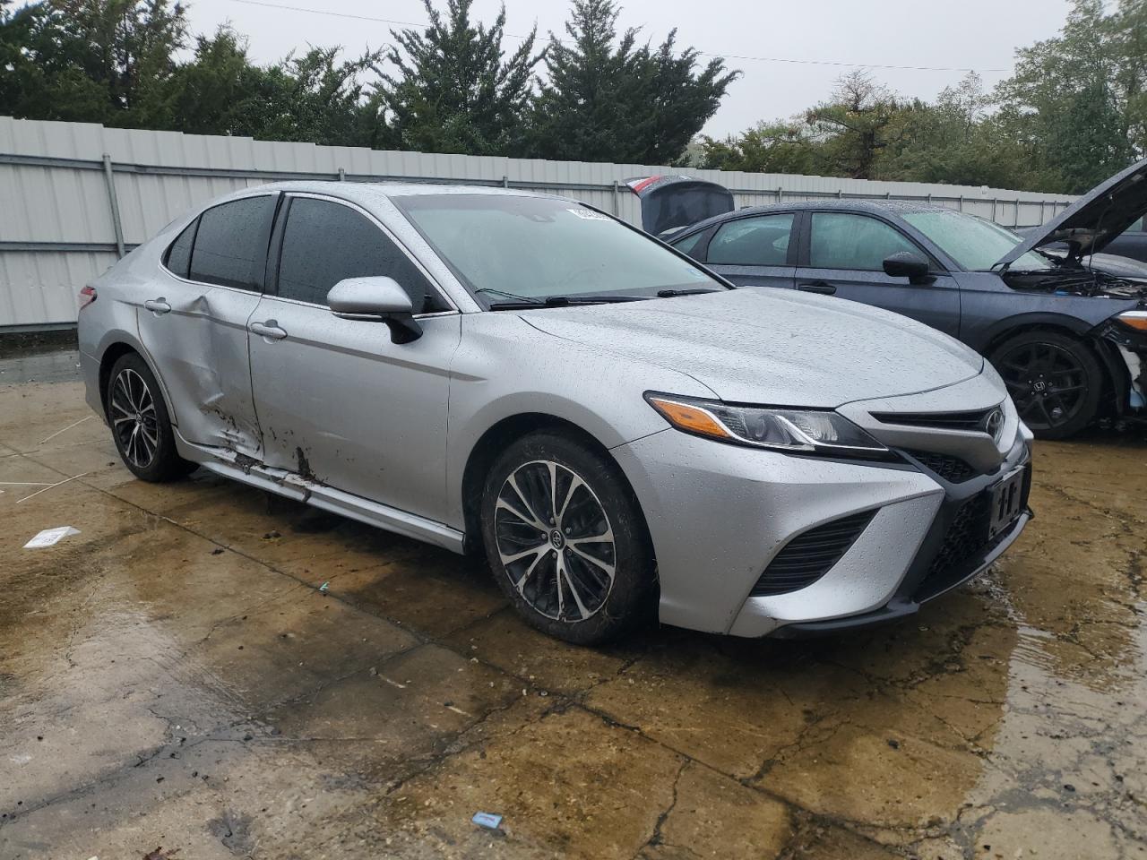 2018 Toyota Camry L - Фото 4