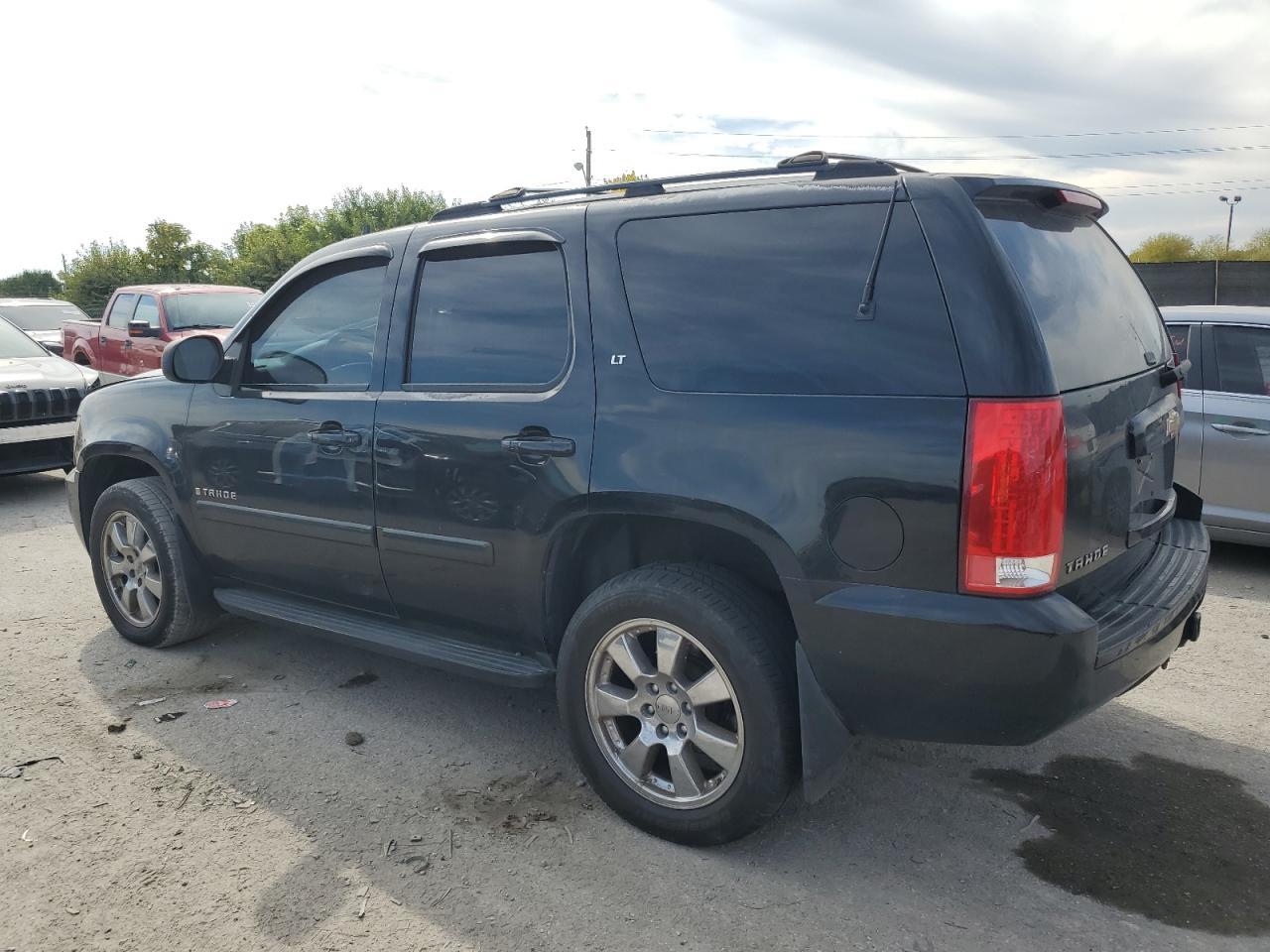 2007 Chevrolet Tahoe K1500 - Image 2