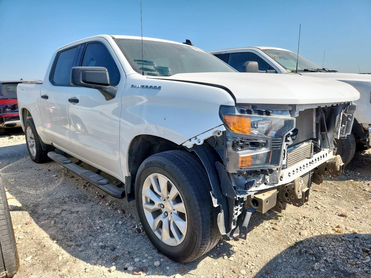 2023 Chevrolet Silverado C1500 Custom - Фото 4