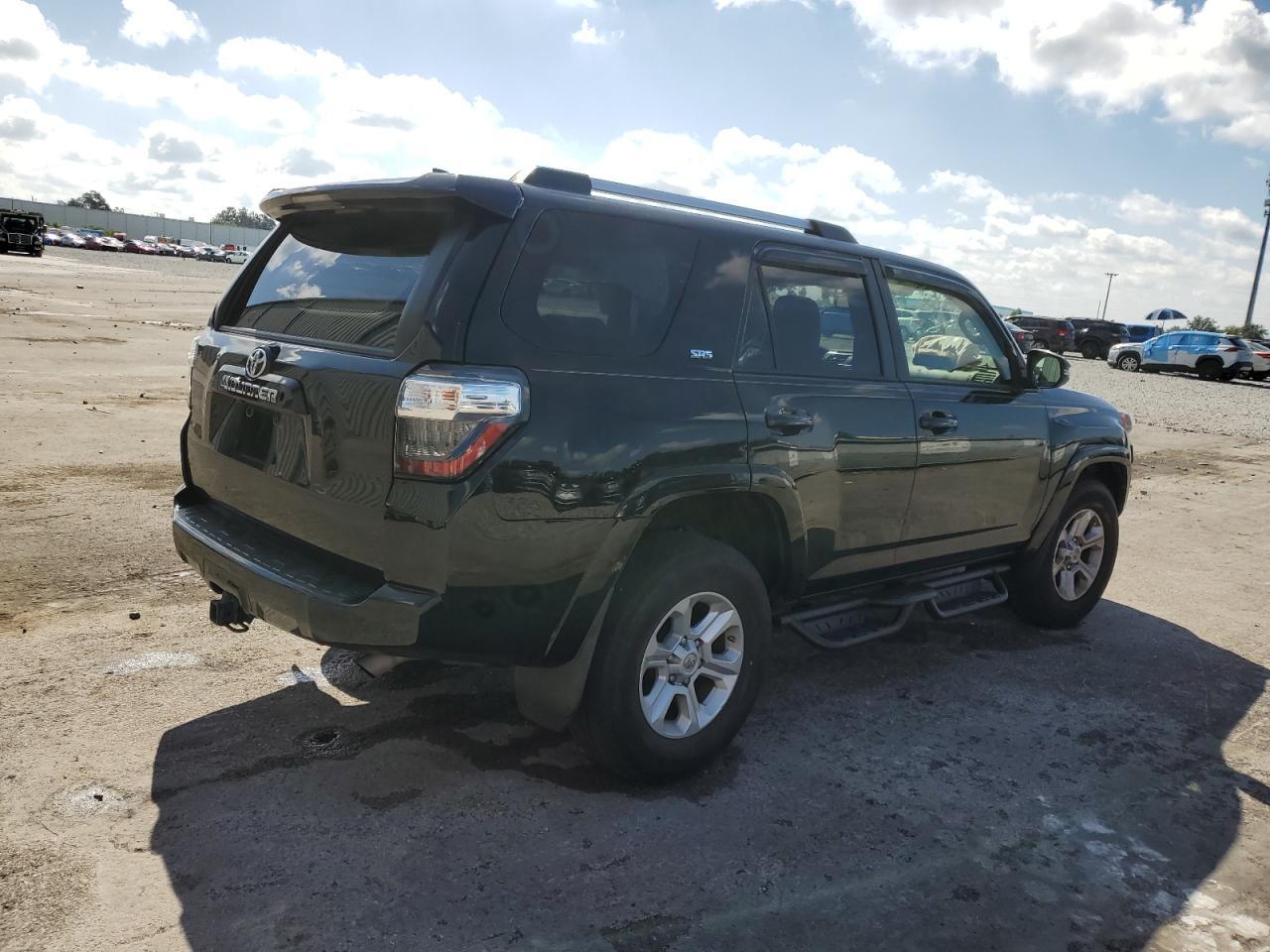 2019 Toyota 4Runner Sr5 - Фото 3