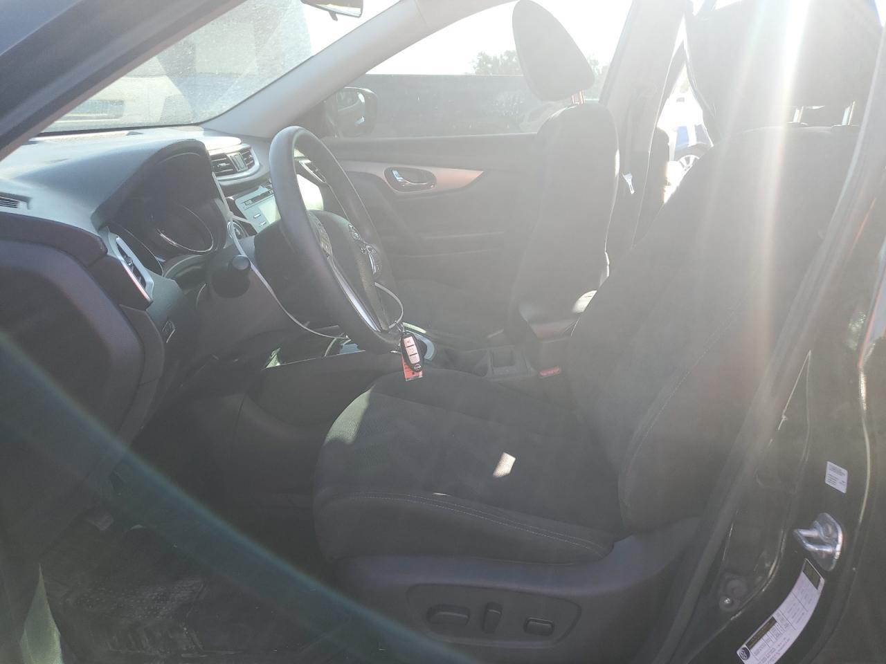 2015 Nissan Rogue S - Фото 7