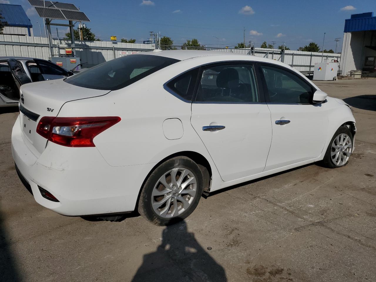 2019 Nissan Sentra - Image 3