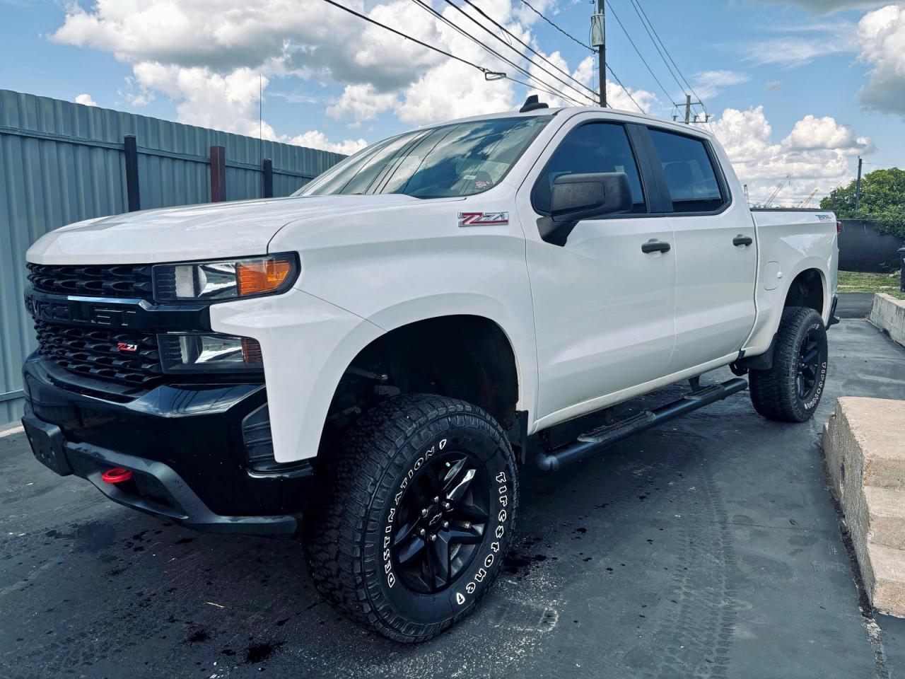 2020 Chevrolet Silverado K1500 Trail Boss Custom - Image 2