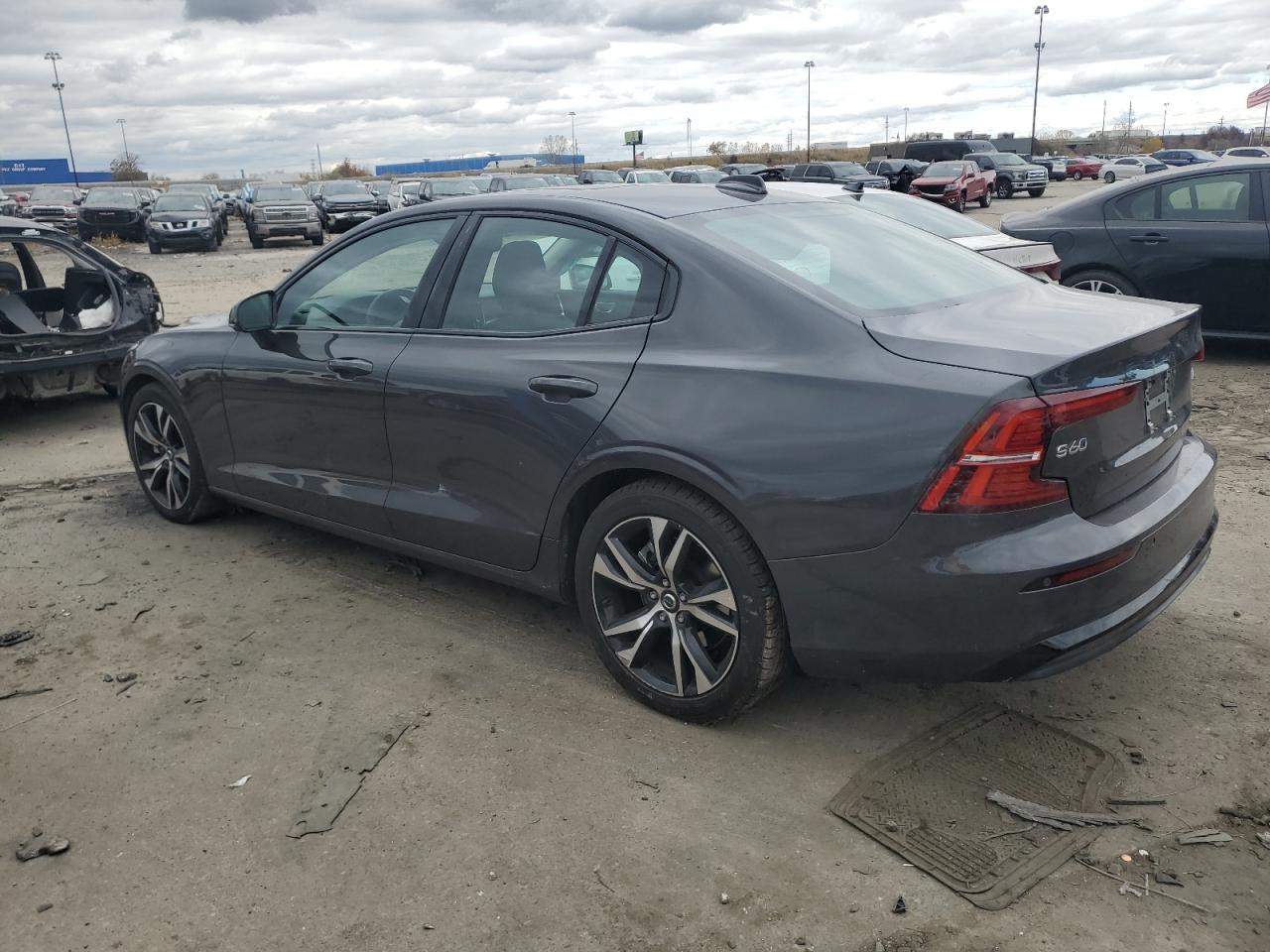 2024 Volvo S60 Core - Фото 2