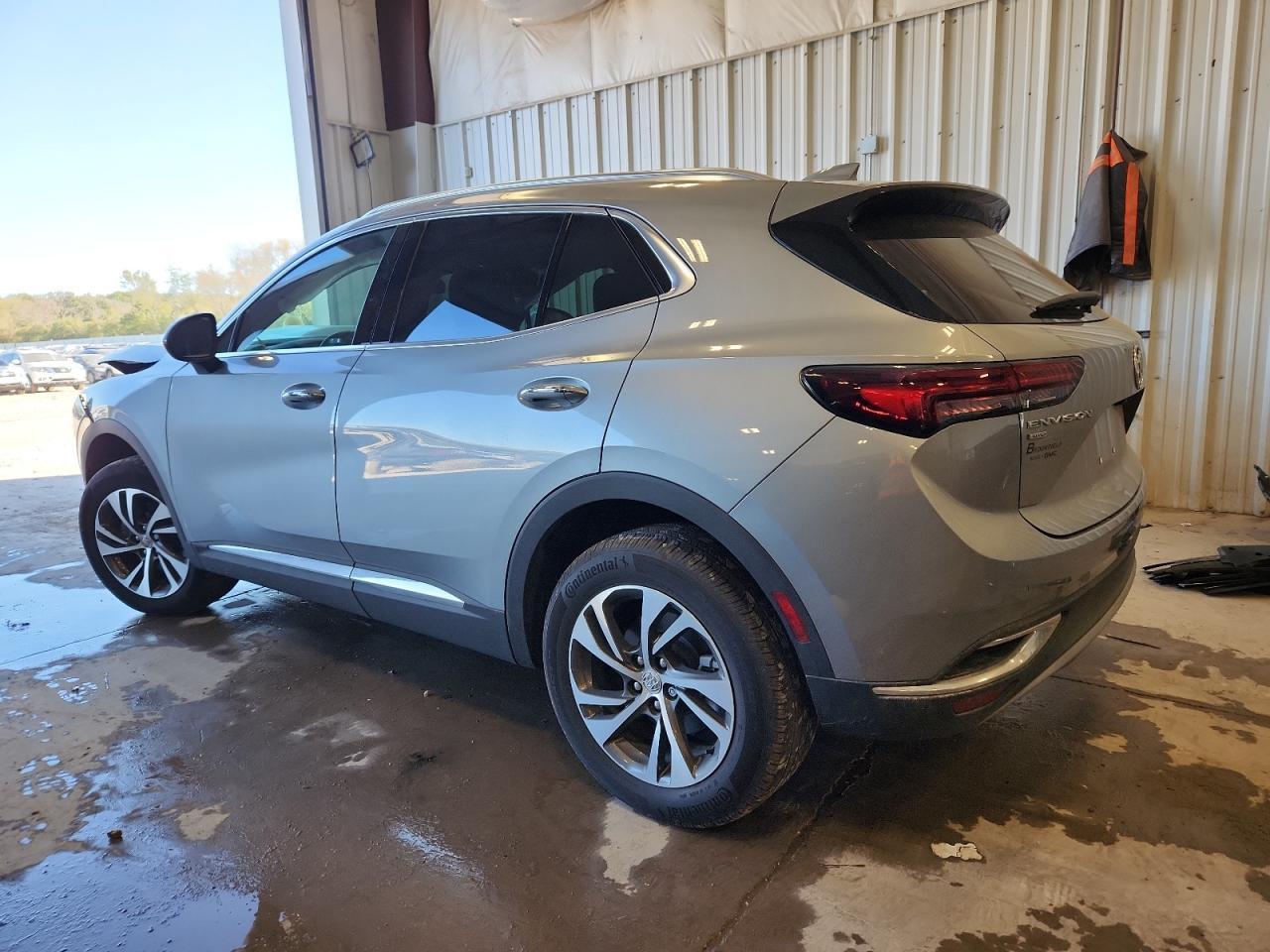 2023 Buick Envision Essence - Image 2