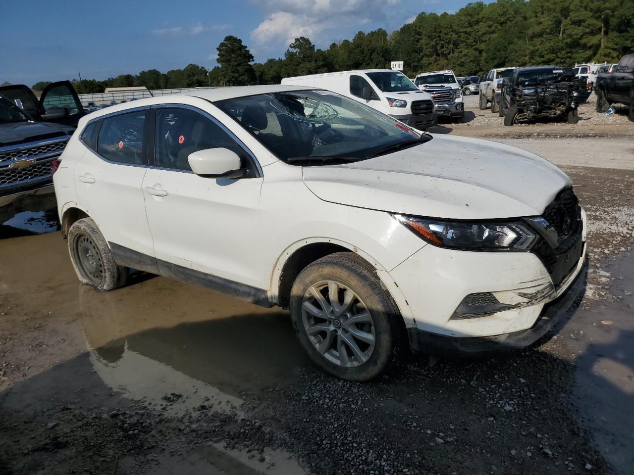 2021 Nissan Rogue Sport S - Image 4