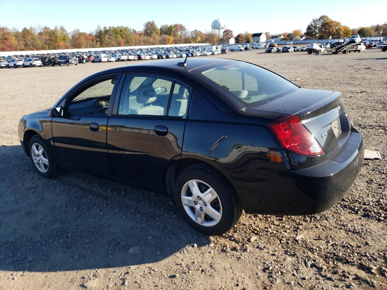 2007 Saturn Ion Level 2 - Image 2