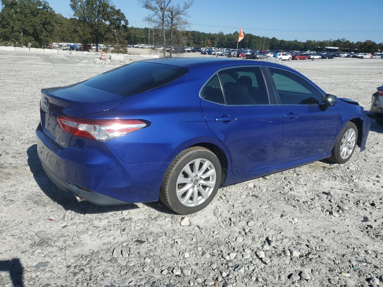 2018 Toyota Camry L - Фото 3