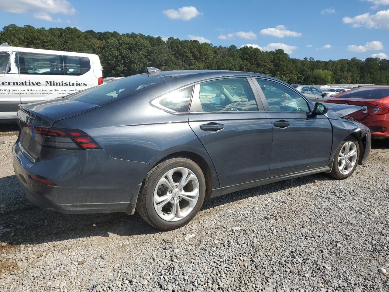 2025 Honda Accord Lx - Фото 3