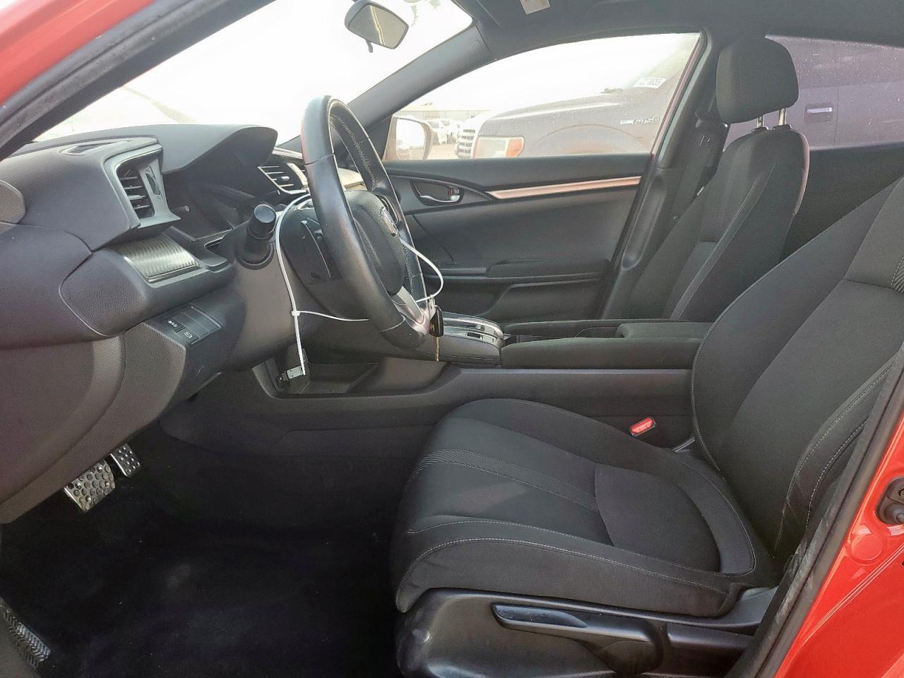 2018 Honda Civic Sport - Фото 7