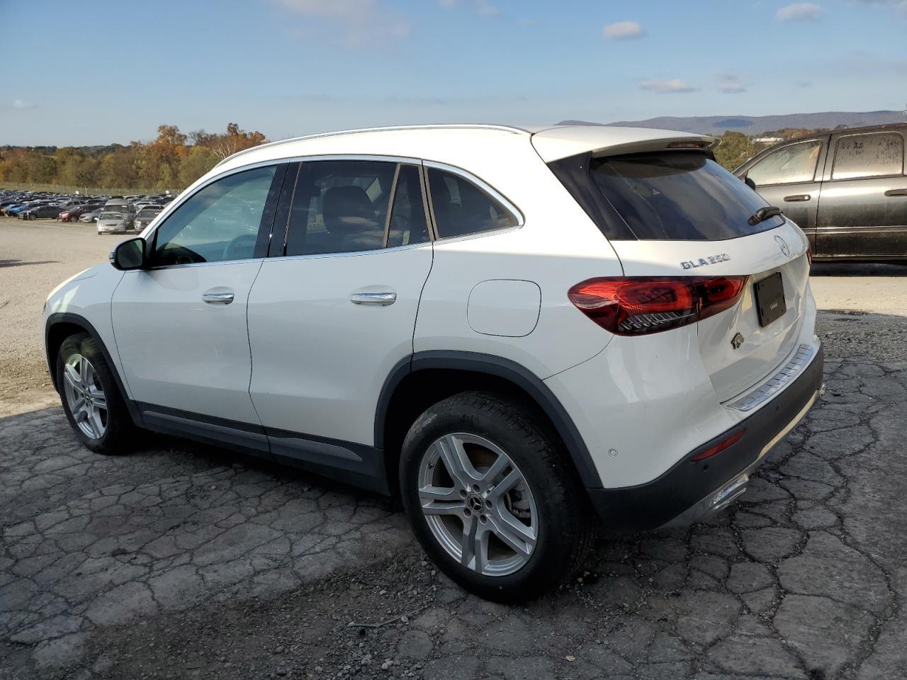 2022 Mercedes-Benz Gla 250 - Фото 2