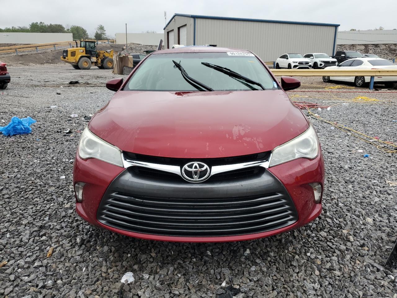 2015 Toyota Camry Le - Фото 5