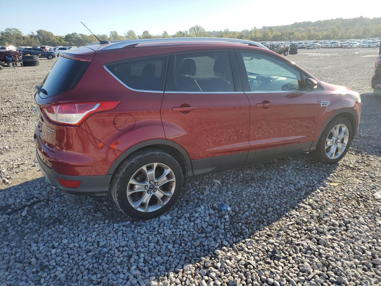 2016 Ford Escape Titanium - Фото 3