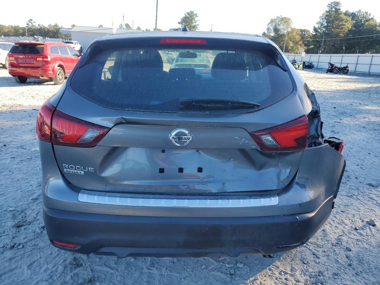 2018 Nissan Rogue Sport S - Фото 6