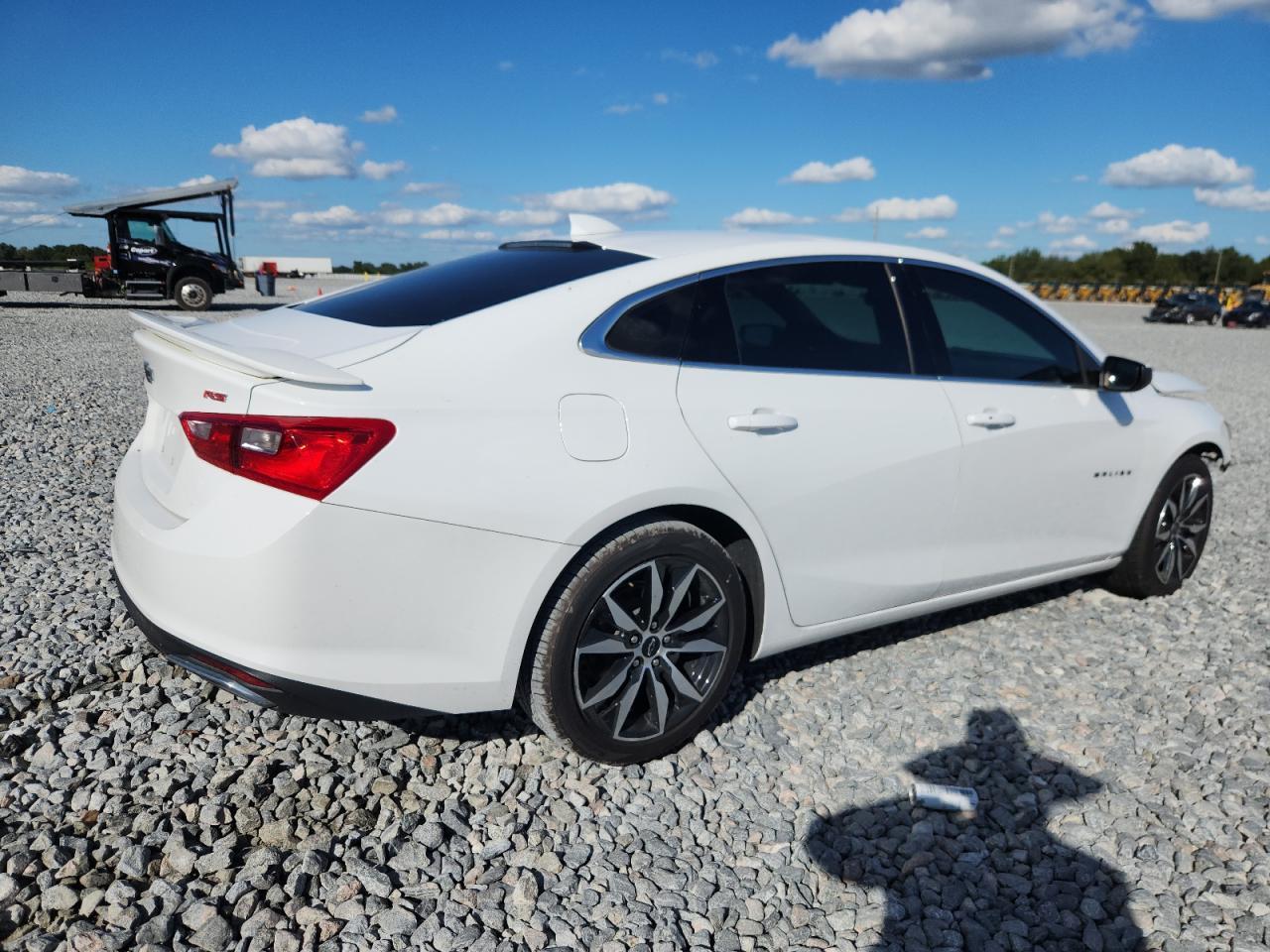 2022 Chevrolet Malibu Rs - Фото 3