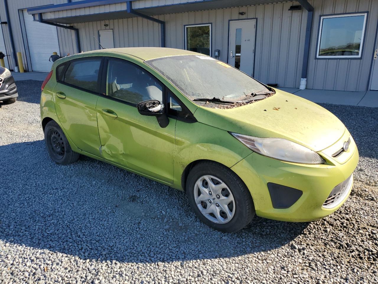 2012 Ford Fiesta Se - Фото 4