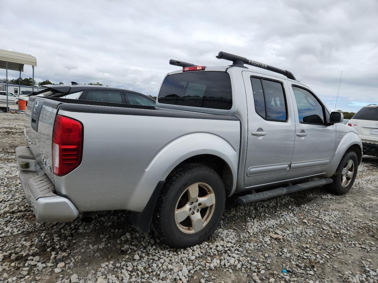 2006 Nissan Frontier Crew Cab Le - Фото 3
