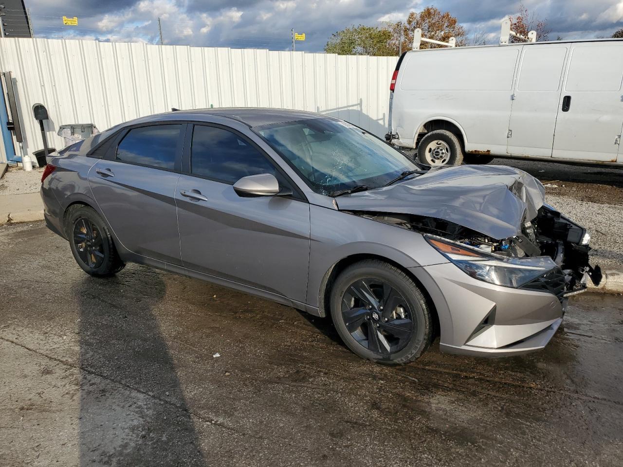 2022 Hyundai Elantra Sel - Фото 4