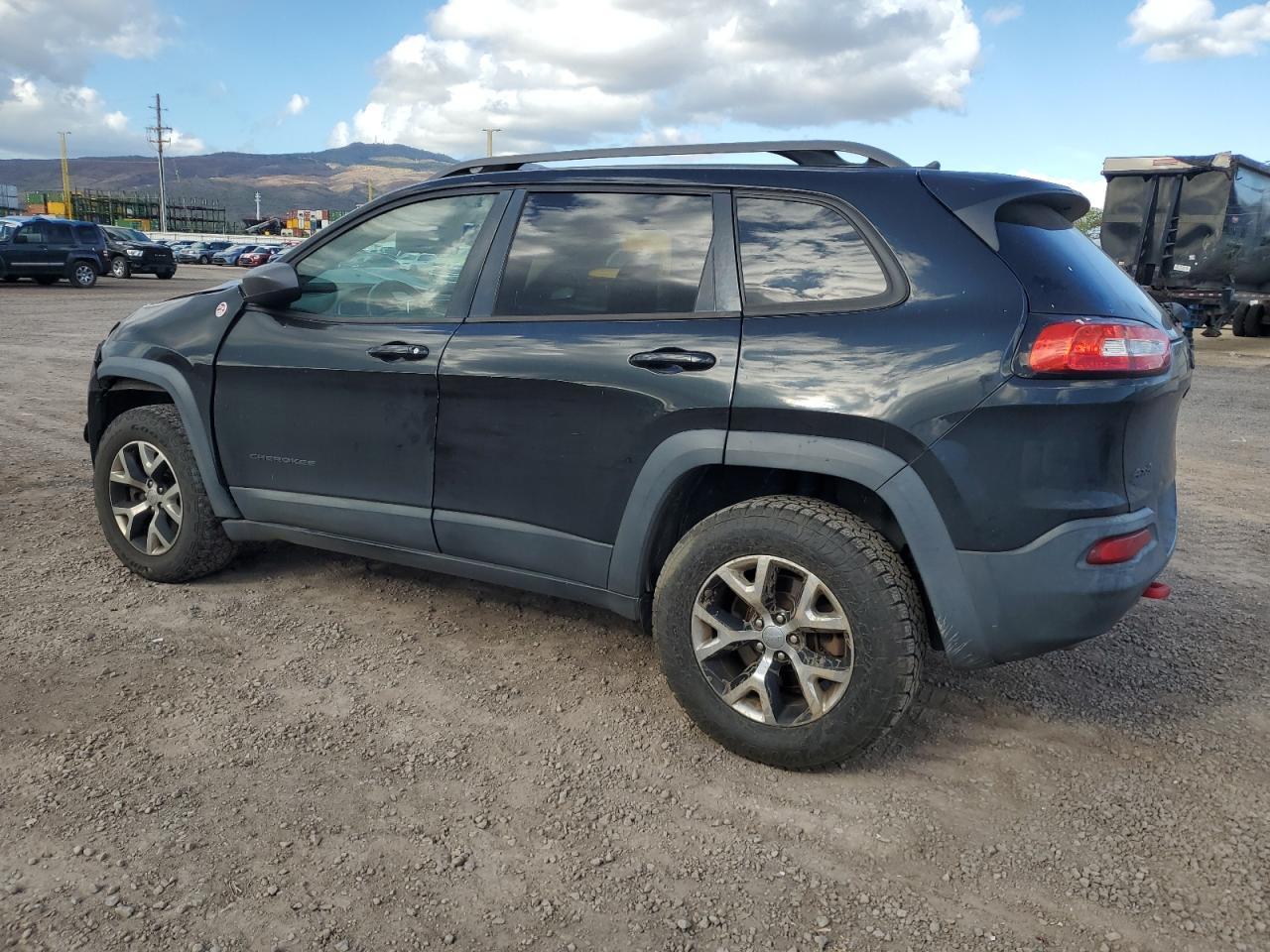2015 Jeep Cherokee - Фото 2