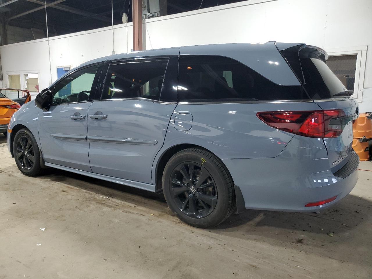 2023 Honda Odyssey Sport-L - Фото 2