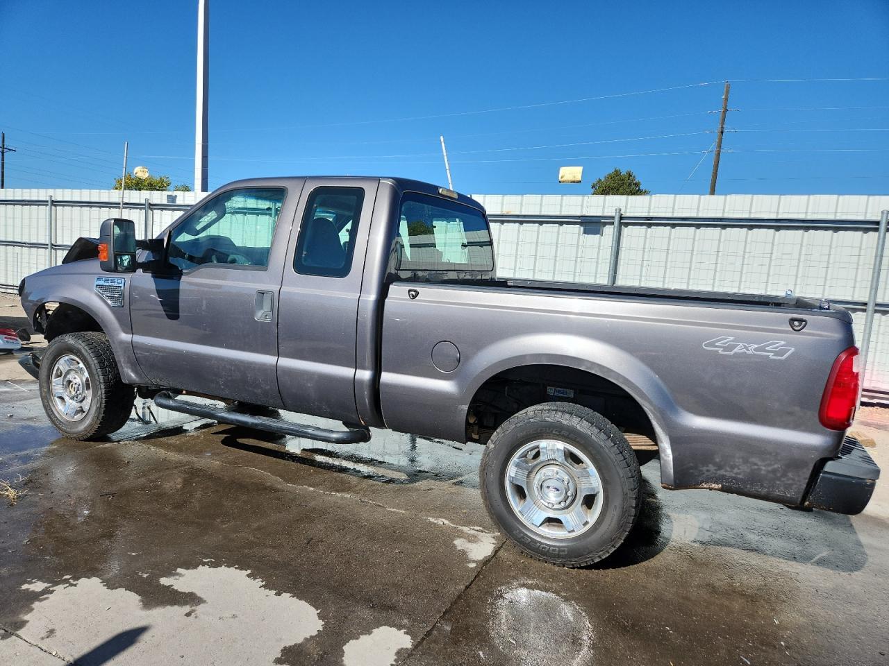 2008 Ford F250 Super Duty - Image 2
