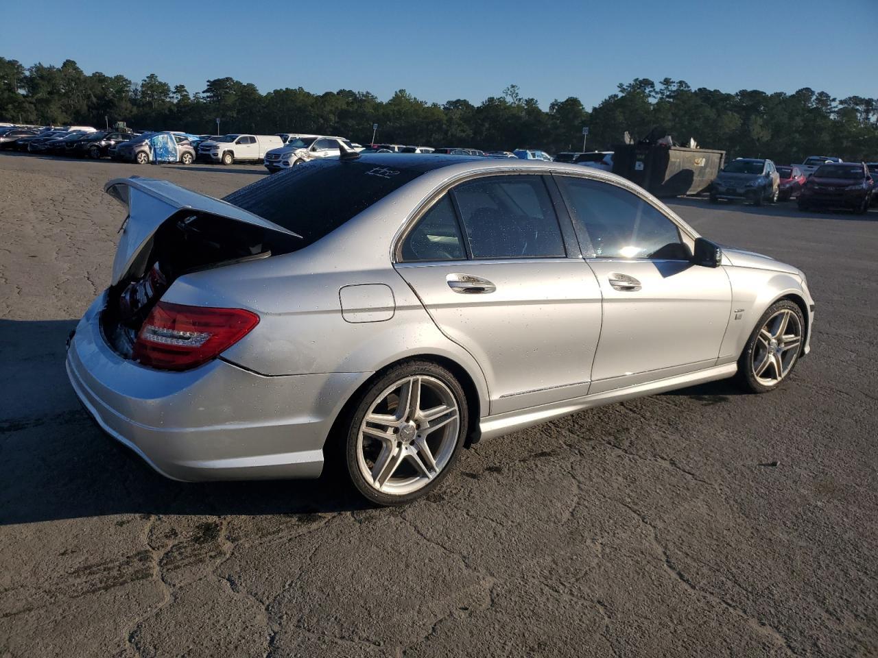 2012 Mercedes-Benz C 250 - Image 3