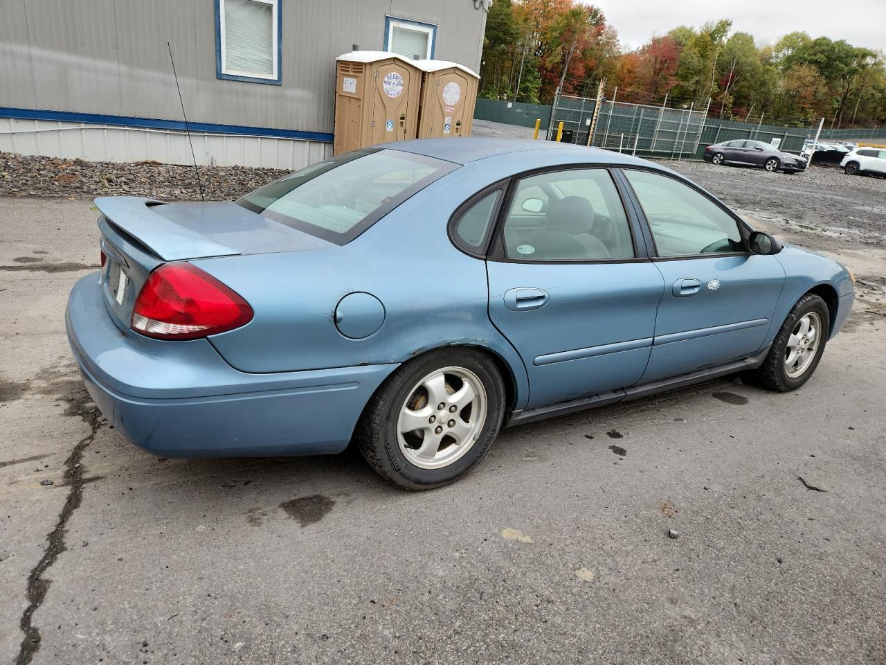 2005 Ford Taurus Se - Фото 3