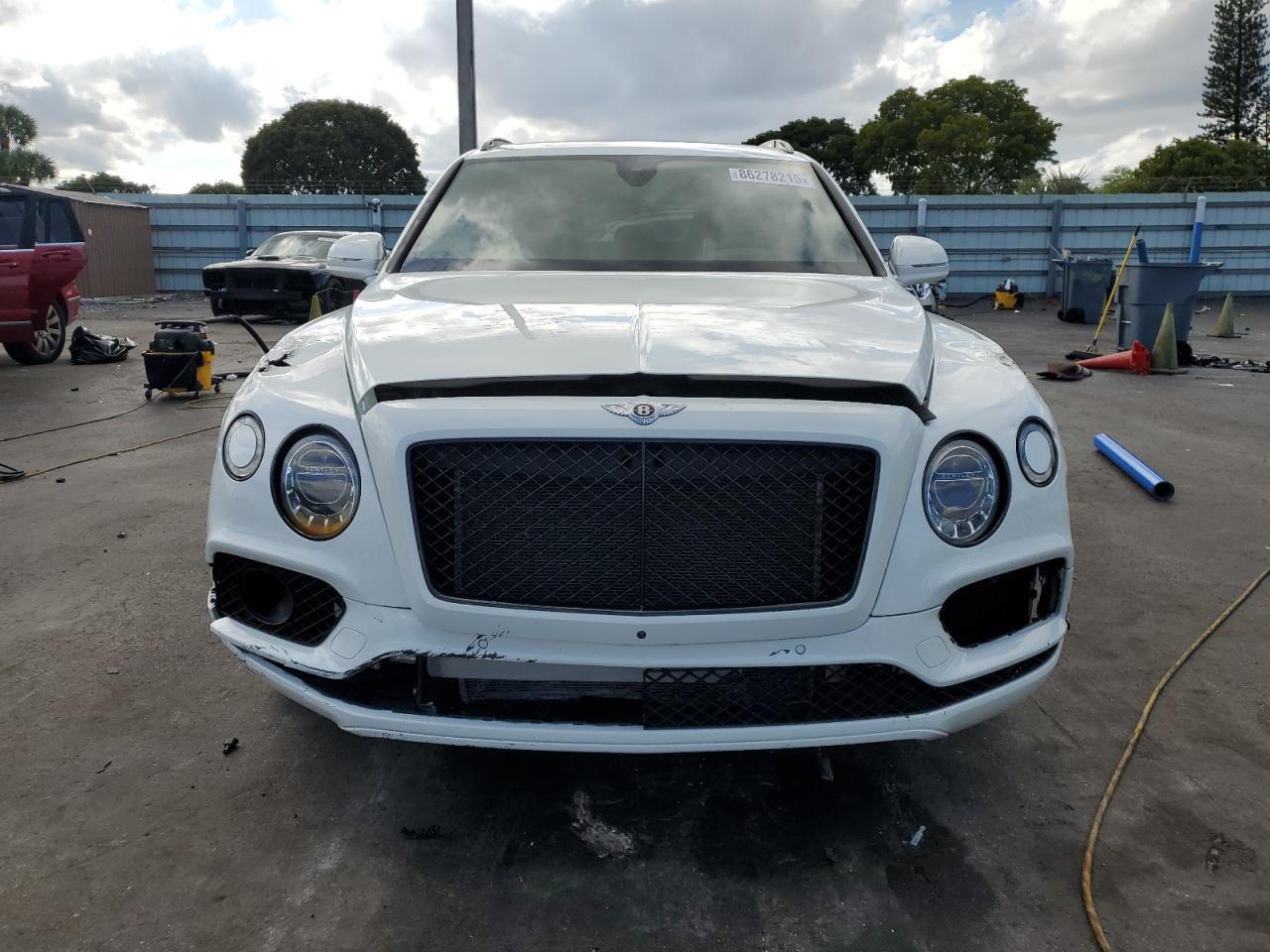 2020 Bentley Bentayga - Фото 5