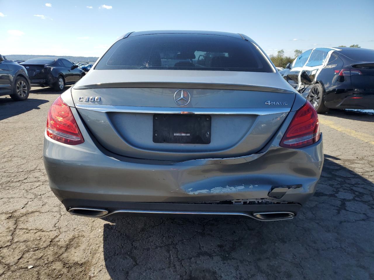 2016 Mercedes-Benz C 300 4Matic - Фото 6
