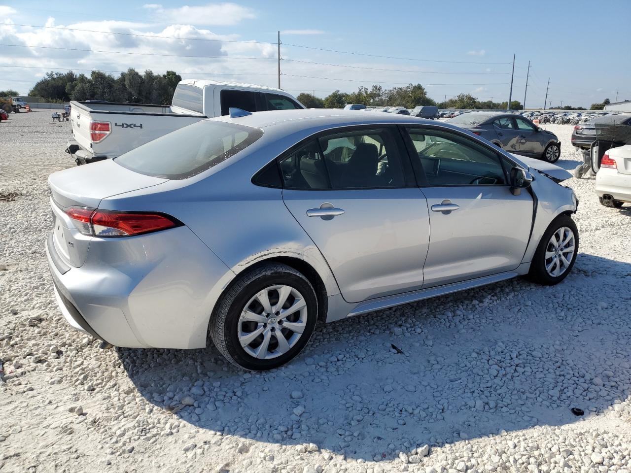 2021 Toyota Corolla Le - Фото 3