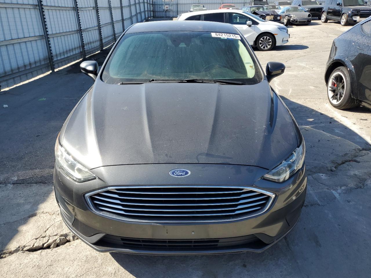 2020 Ford Fusion Se - Фото 5