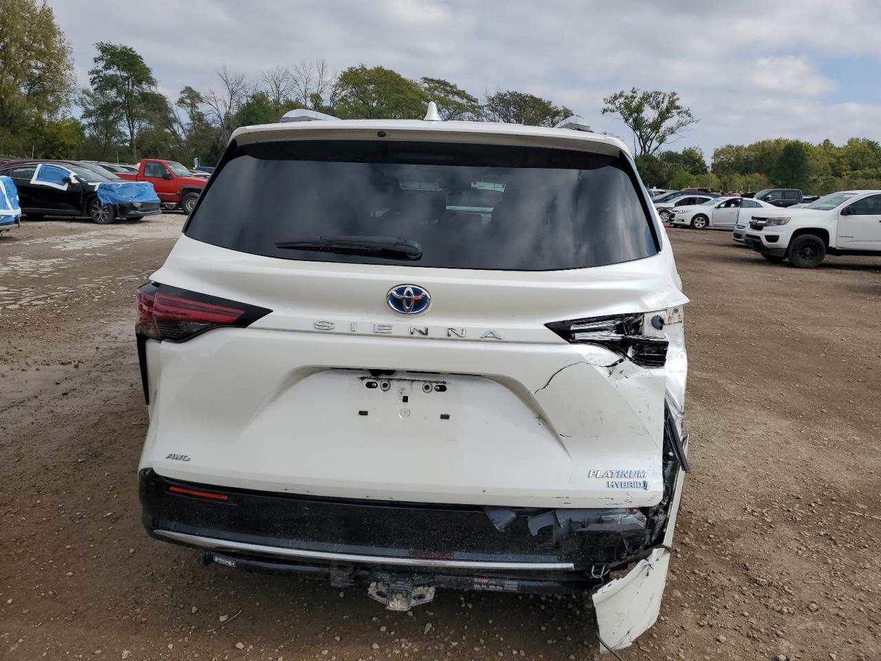 2021 Toyota Sienna Limited - Фото 6