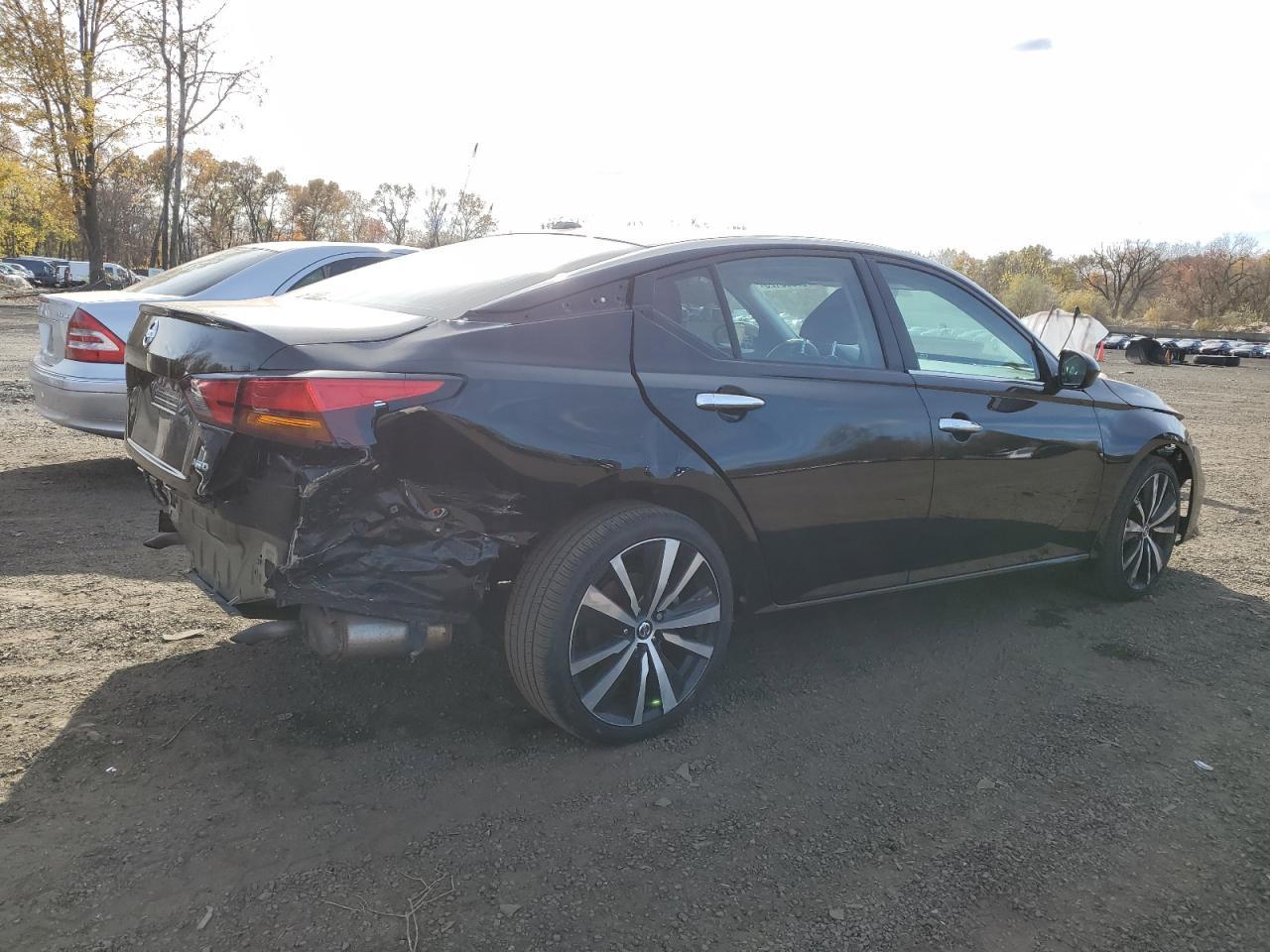 2019 Nissan Altima S - Image 3