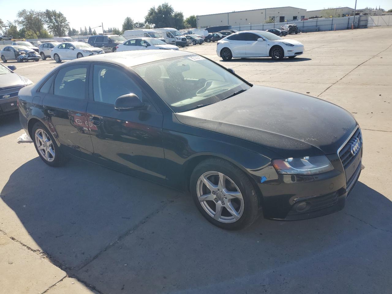 2009 Audi A4 Premium Plus - Фото 4
