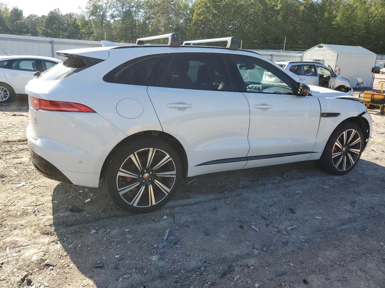 2017 Jaguar F-Pace S - Image 3