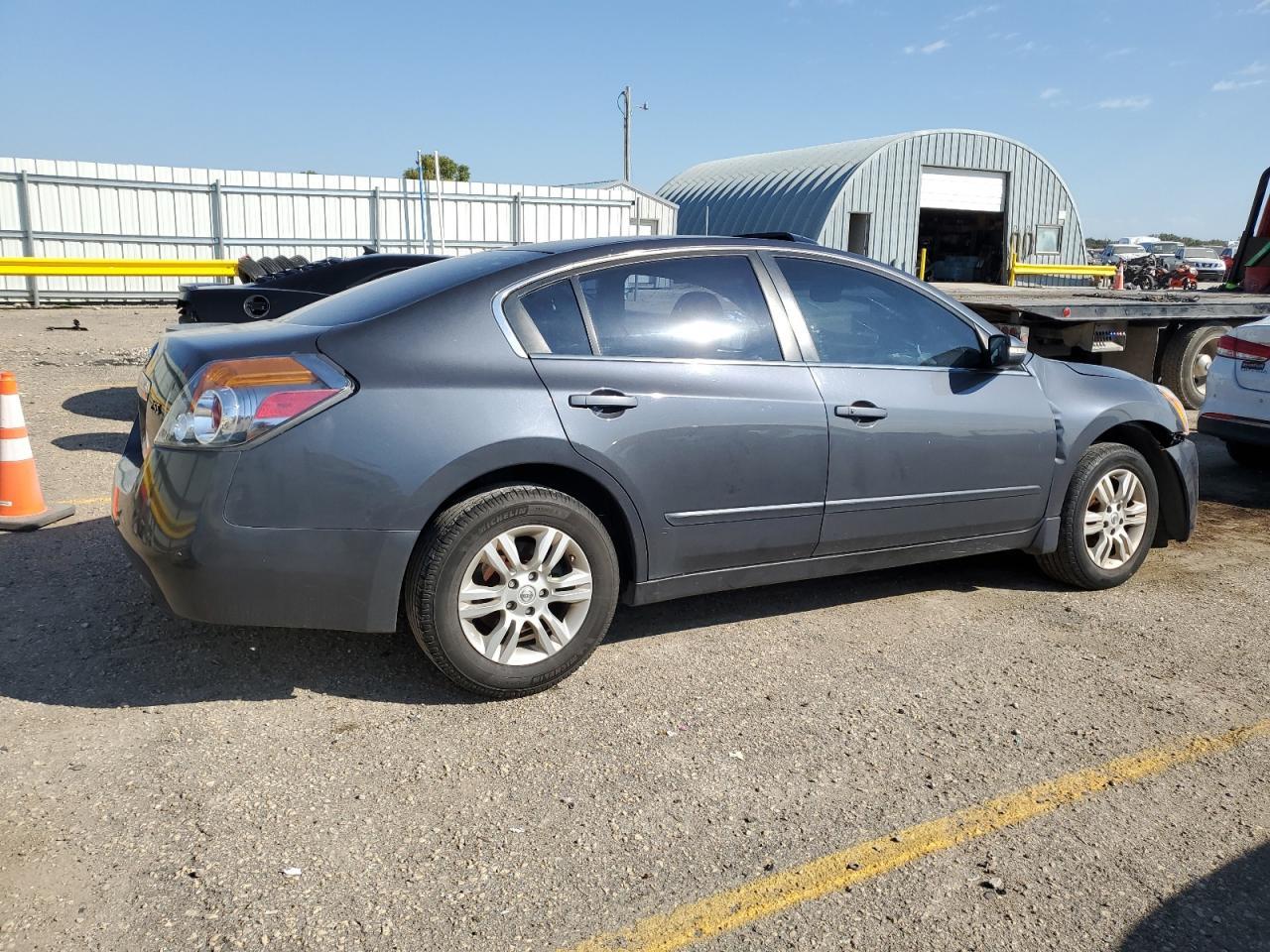 2012 Nissan Altima Base - Фото 3