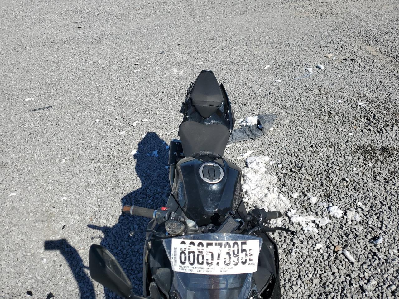 2018 Kawasaki Ex400 - Фото 5